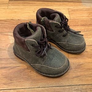 Baby Ugg Boots brown size 6